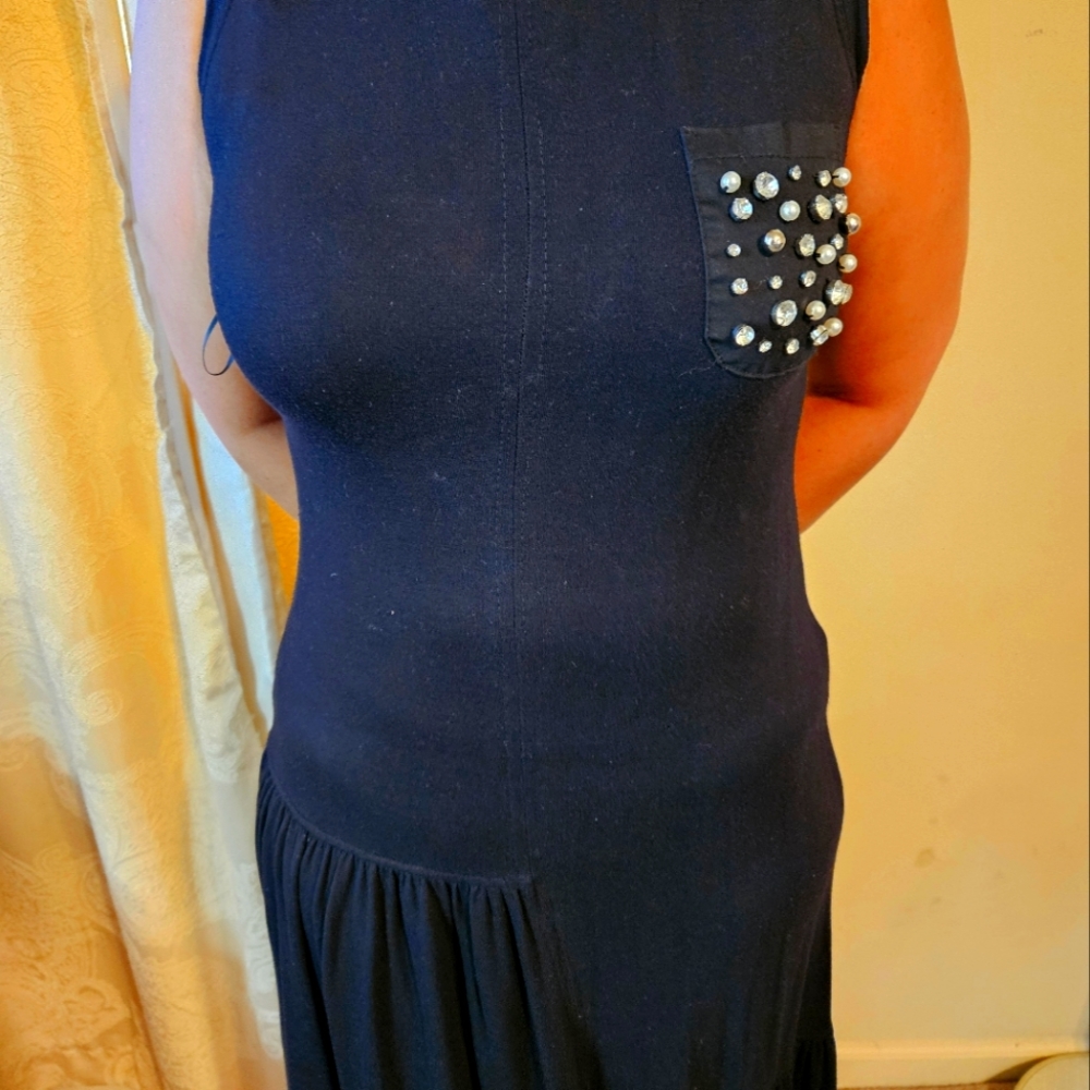 Dress - Picture 3 of 4